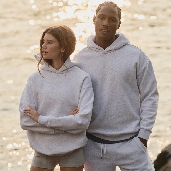 Vuori Light Restore Oversized Hoodie - Picture 4 of 8